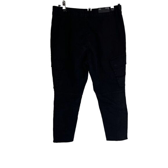 J Brand Womens Black High Rise Utility Cargo Pants Size 26 Margho Zip Ankle $248 - Picture 3 of 14